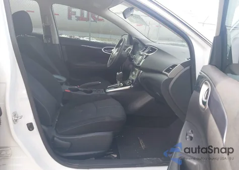 2018 Nissan Sentra Sr z USA, uszkodzony, nr VIN 3N1AB7AP4JY263704